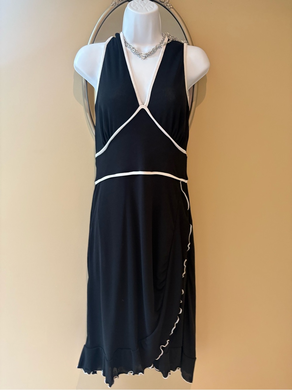 Pierre Cavallo Italy Black V-Neck Dress with White Piping Stretch Ruffle Skirt M
